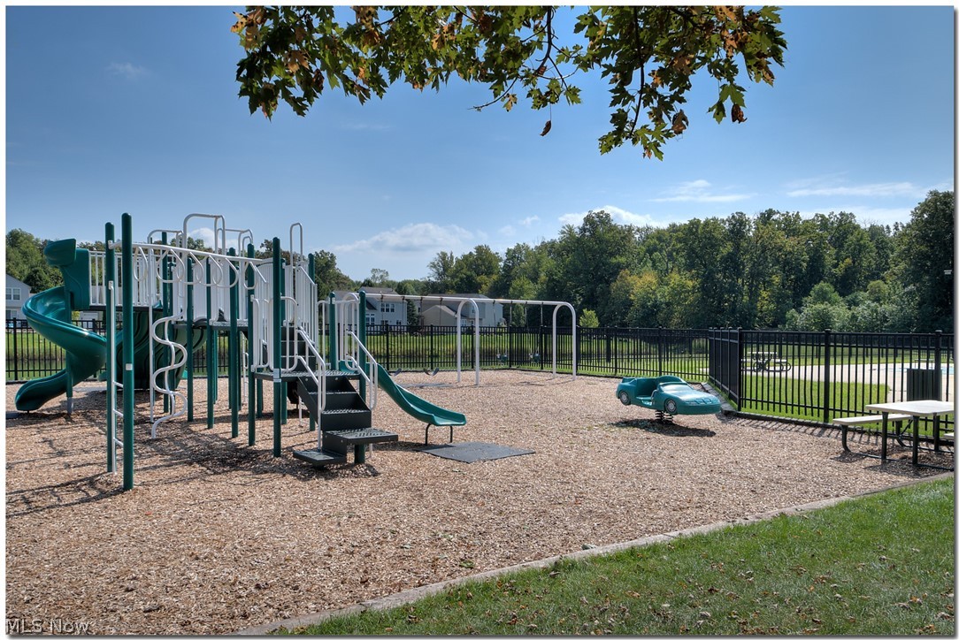 Stonegate At Waterbury Sub - Residential