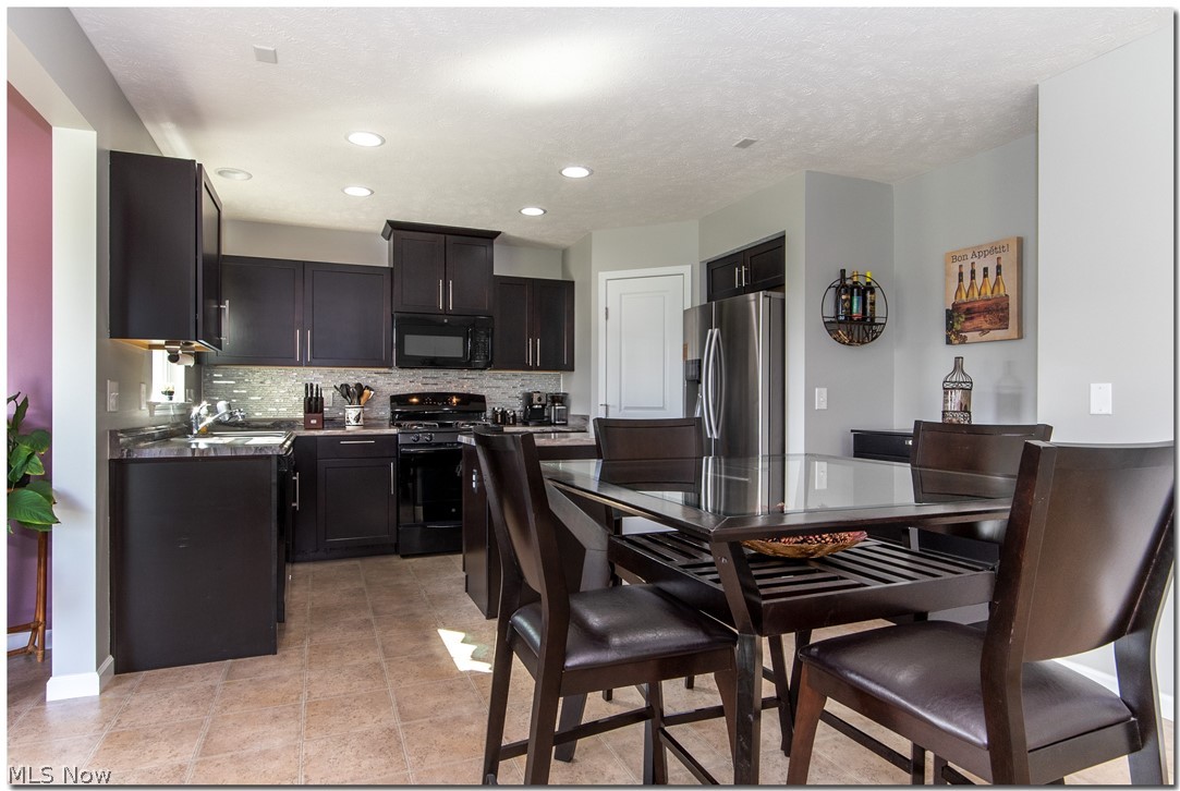 Stonegate At Waterbury Sub - Residential