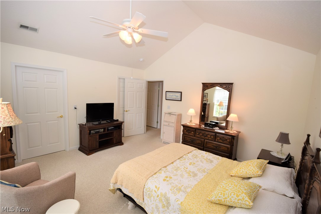 Villas/Chapel Hill Condo Ph I - Residential