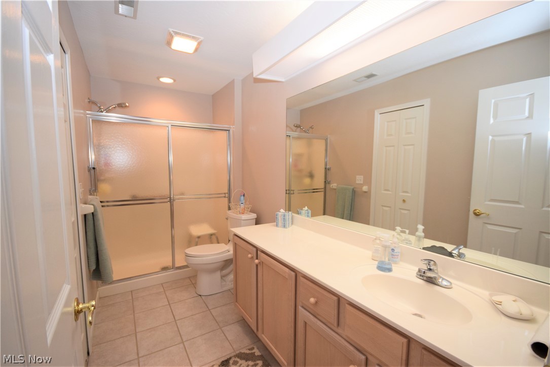 Villas/Chapel Hill Condo Ph I - Residential