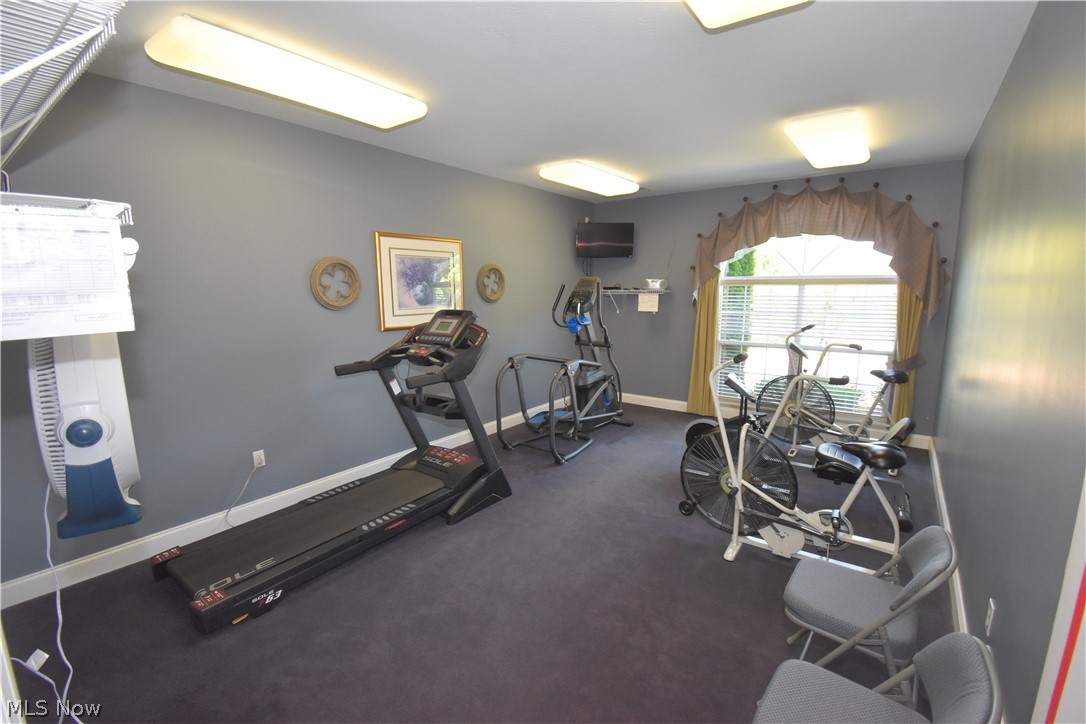 Villas/Chapel Hill Condo Ph I - Residential