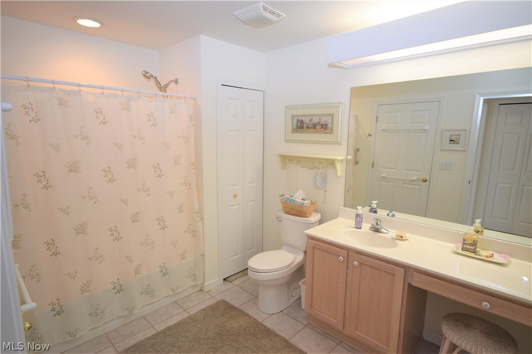 Villas/Chapel Hill Condo Ph I - Residential
