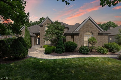 Homes For Sale - 4056 Glenmoor Road<br/> Canton, OH 44718