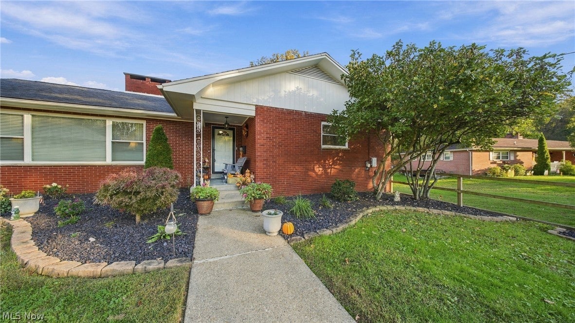 3304 Cadillac Drive