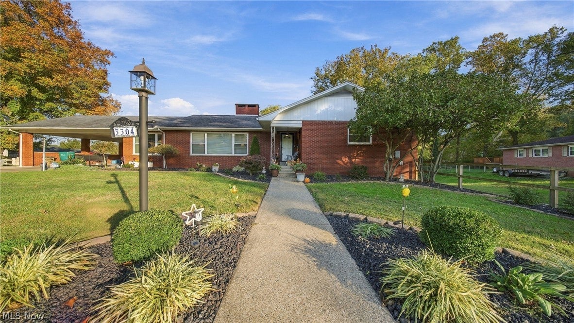 3304 Cadillac Drive