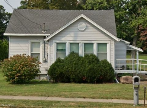 4590 Broadway, Lorain, OH 44052 - #: 5162104