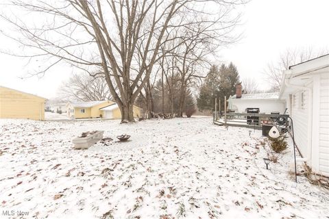 Tiny photo for 975 Colony Drive, Aurora, OH 44202 (MLS # 5178538)