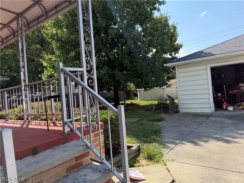 7170 Oakwood Road