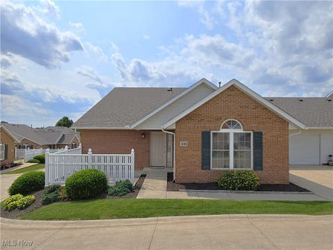 Photo for 2457 Barrington Way 334