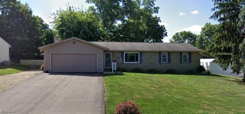 Homes For Sale - 8508 Kellydale Street<br/> Stark County, Massillon, OH 44646