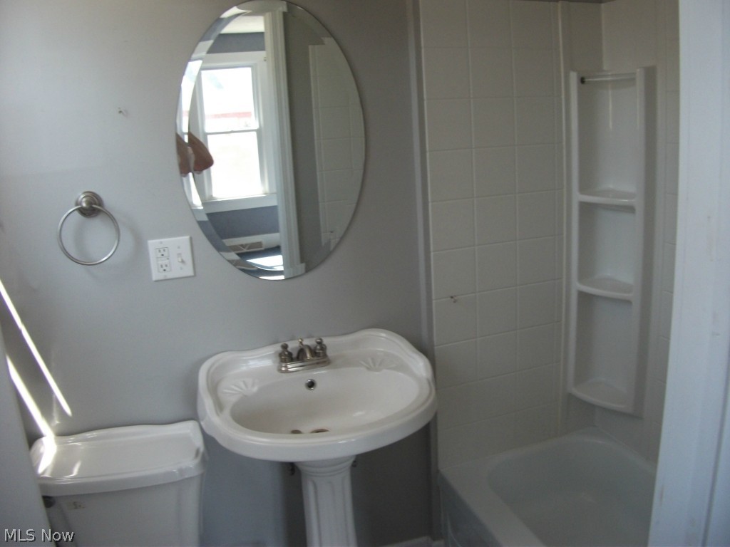 East Greenwood Terrace - Residential