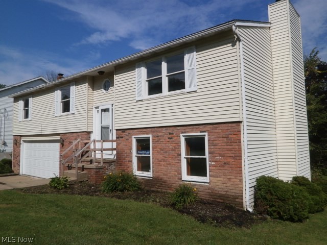 Hooly Hills 01 - Residential