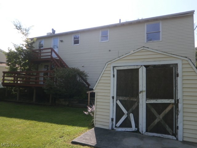 Hooly Hills 01 - Residential