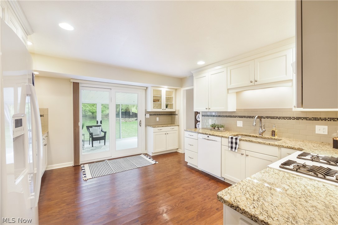 Wyoga Lake Park - Residential