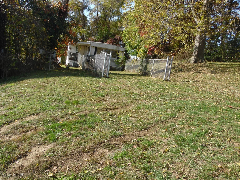 3897 Newbury Road, Little Hocking, Ohio image 12