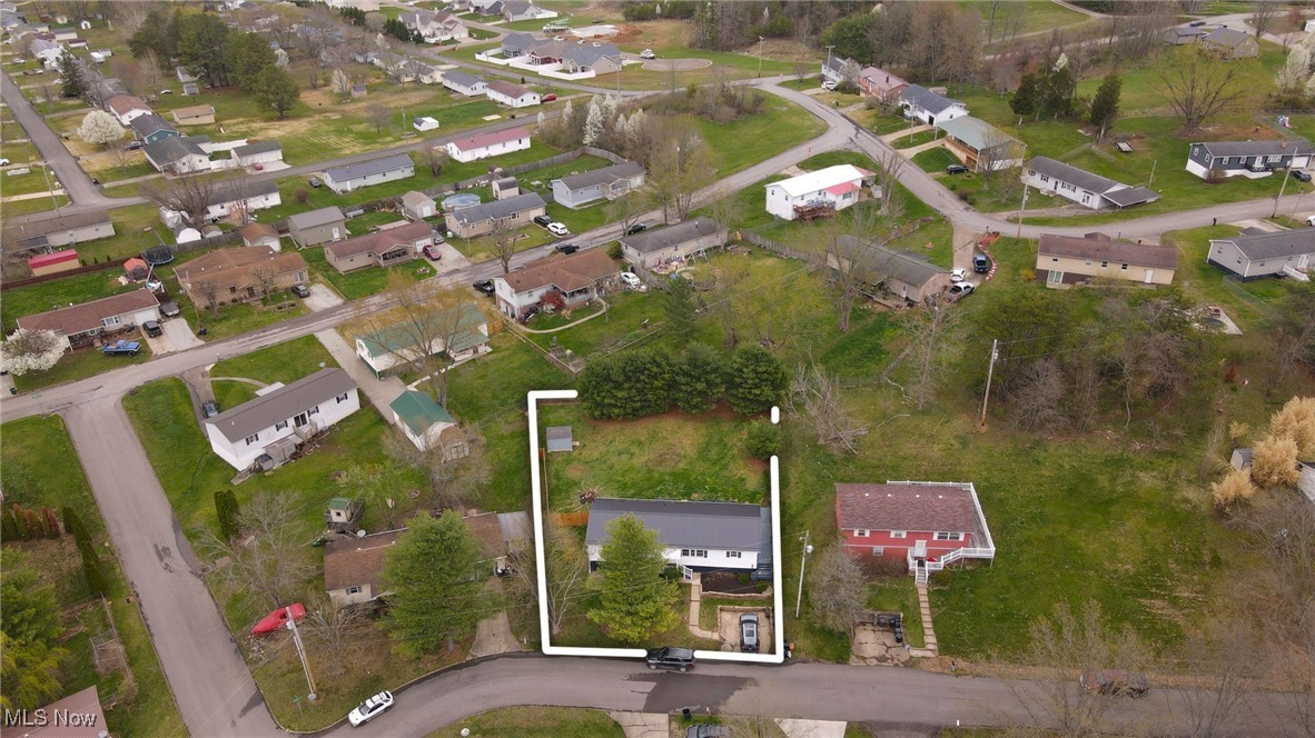 44 Hickory Drive, Little Hocking, Ohio image 22