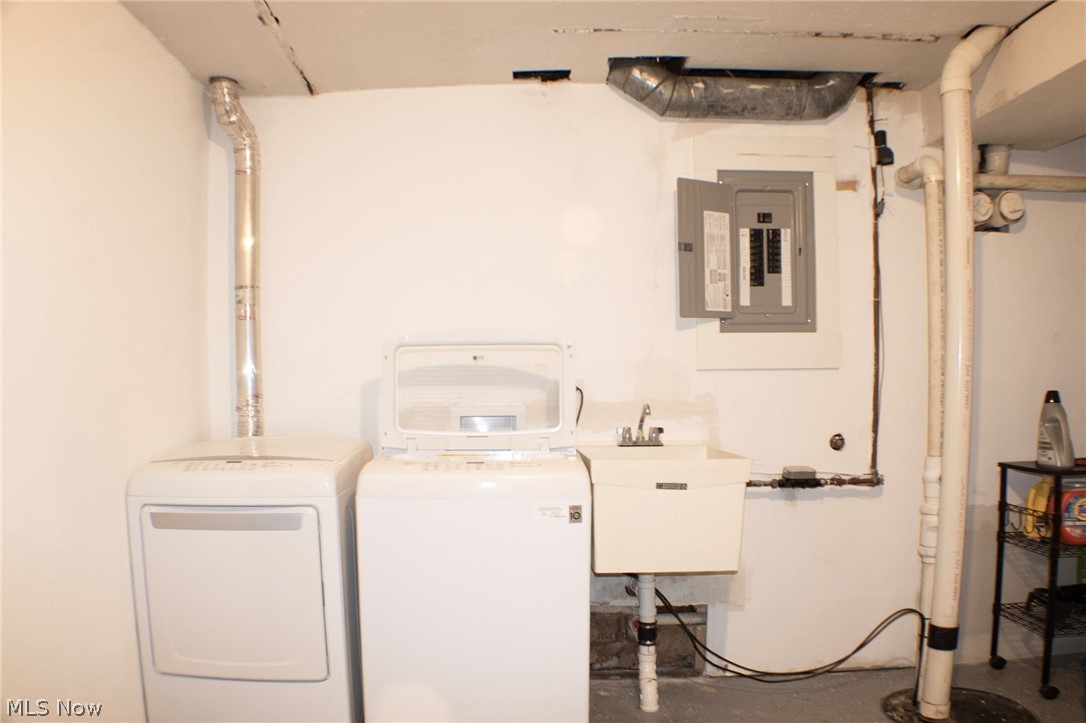 Ledgewater Falls Condo - Residential