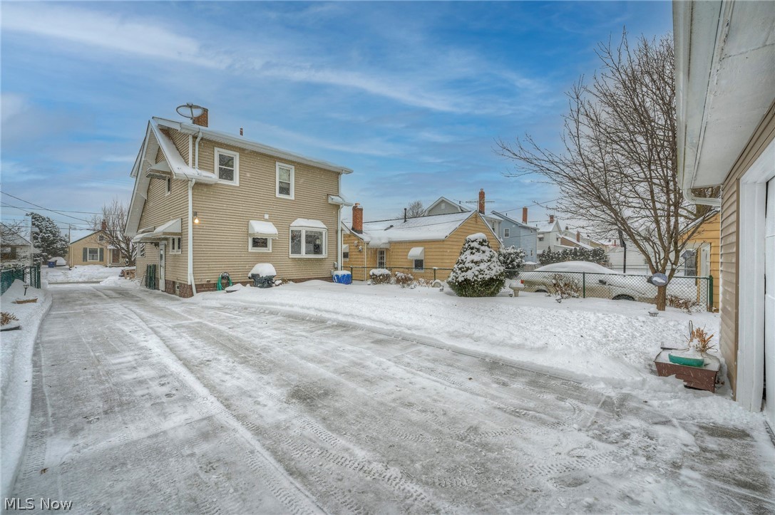 Pelham Manor - Residential