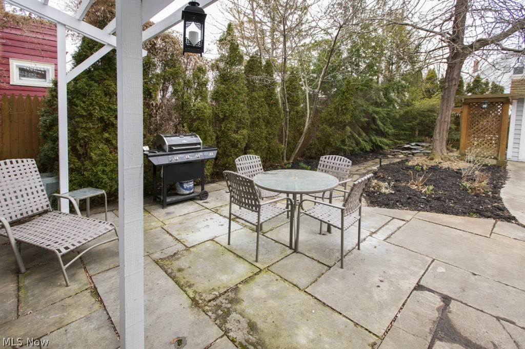 Mathews & Gilbert 07 - Residential