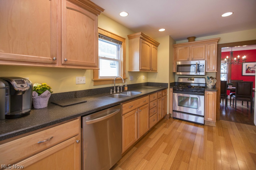 Mathews & Gilbert 07 - Residential