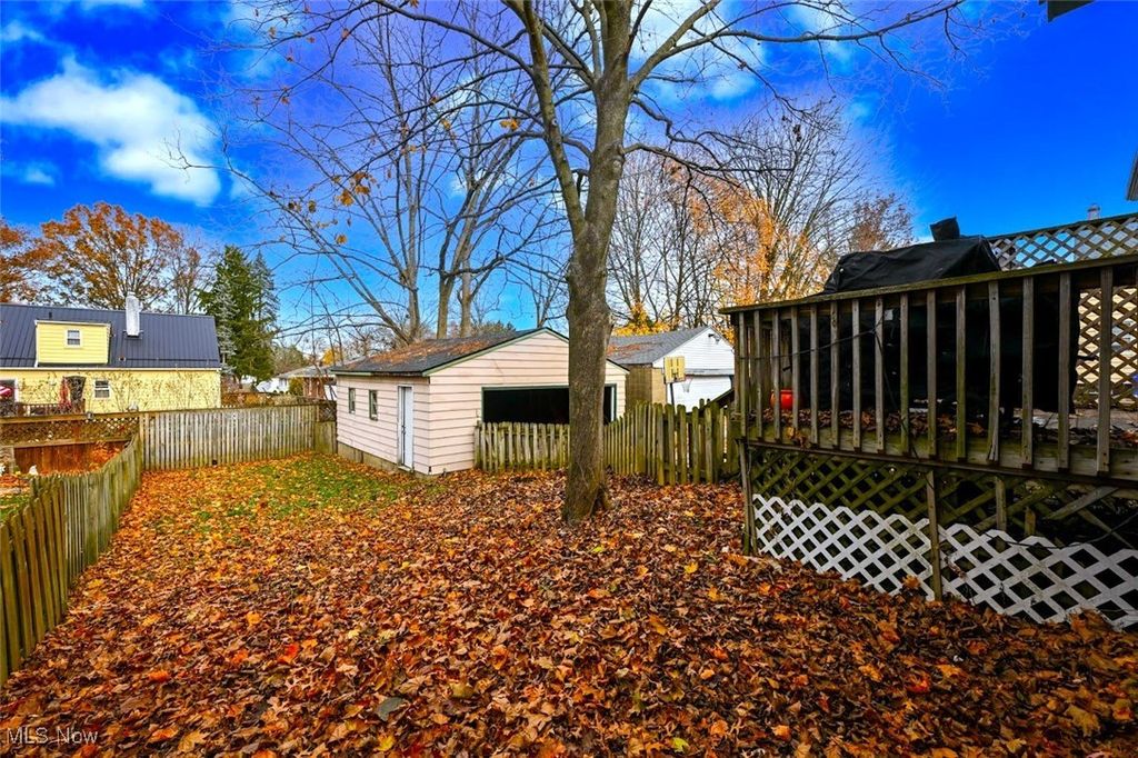 Photo of 449 Kathron Avenue, Cuyahoga Falls, OH 44221 (MLS # 5172898)