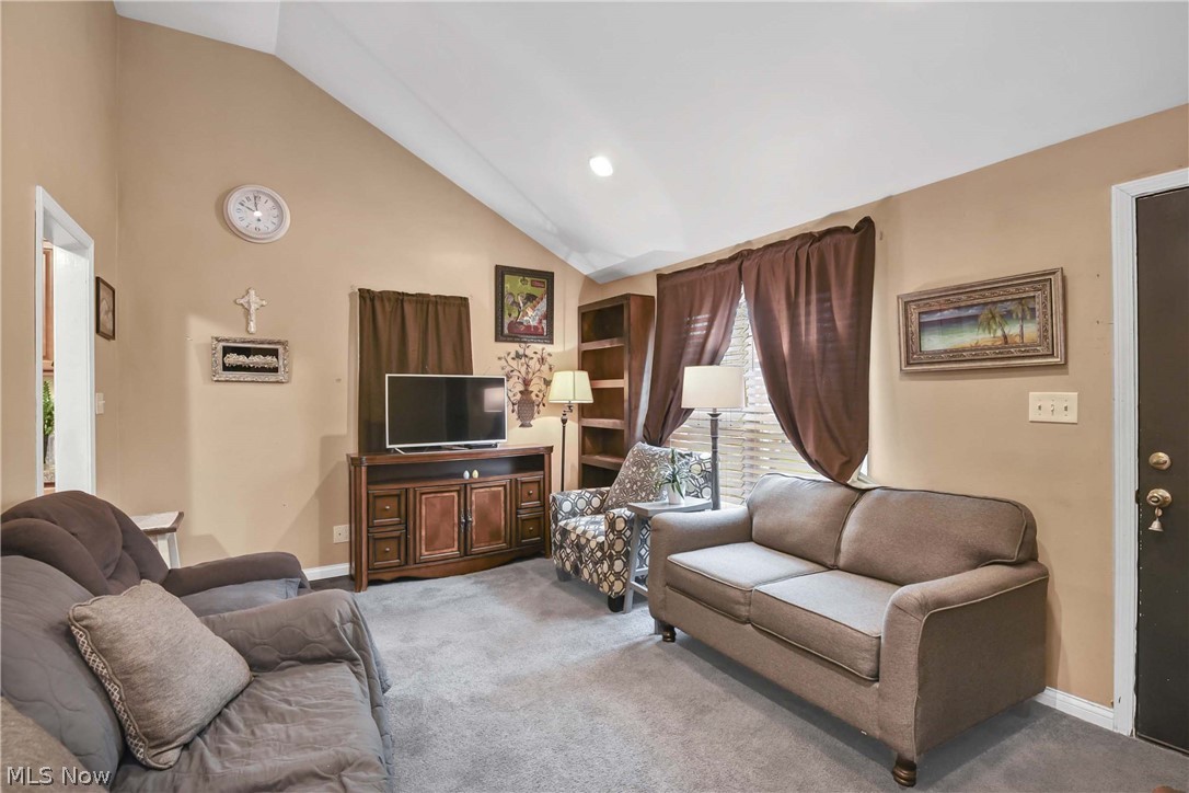 12820 Longmead Avenue