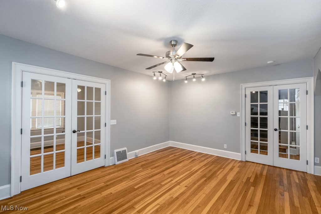 Canton - Commercial Sale