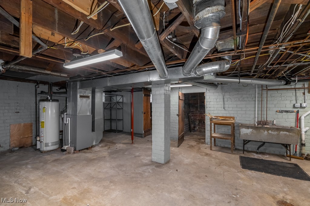 Canton - Commercial Sale