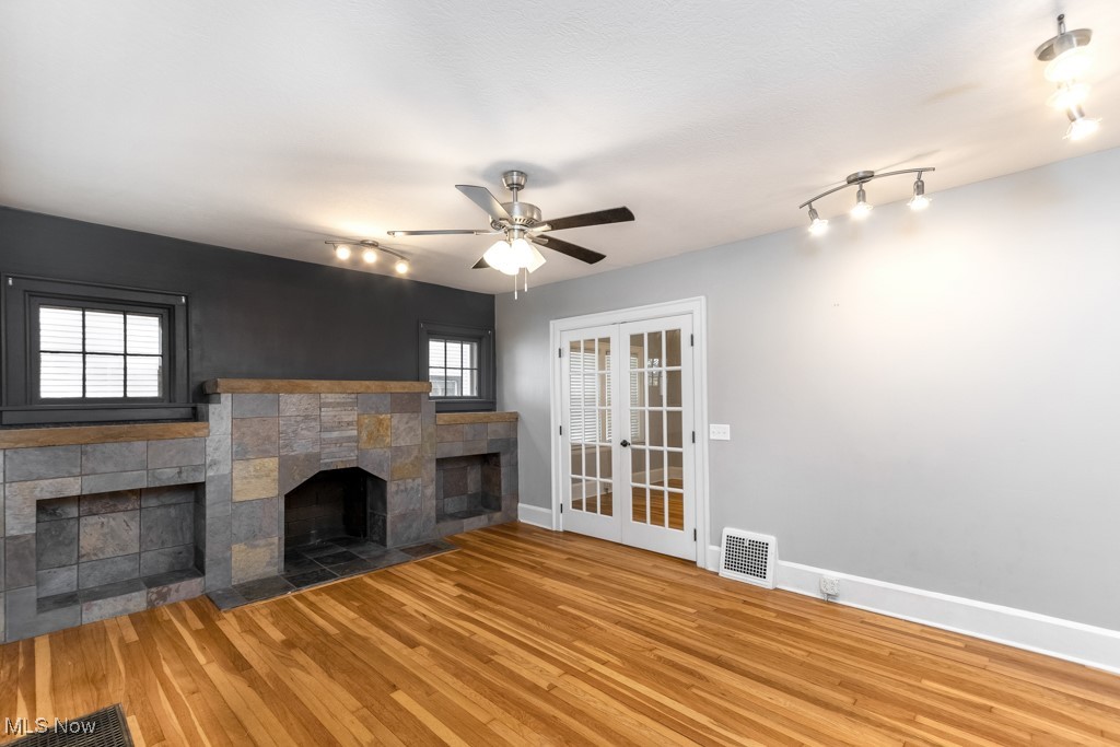 Canton - Commercial Sale