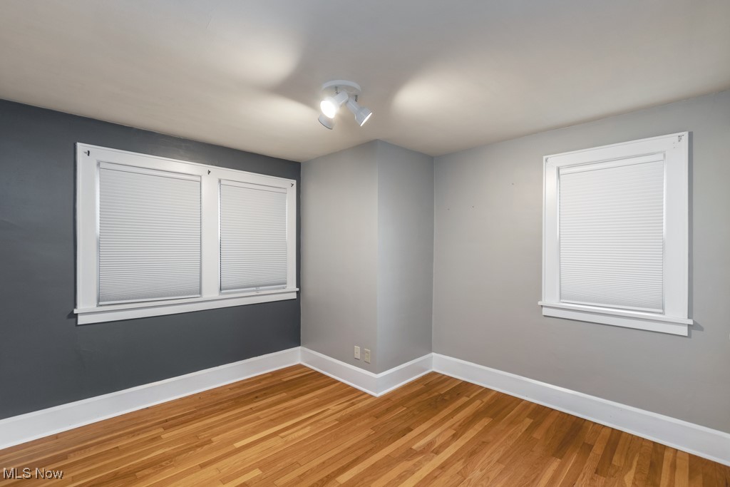 Canton - Commercial Sale