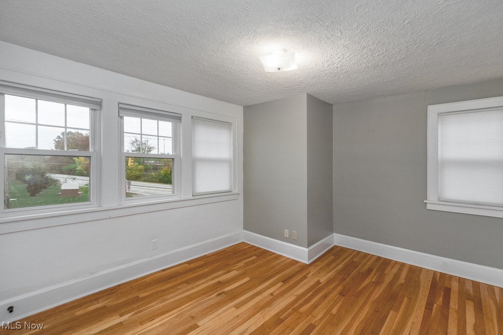 Canton - Commercial Sale