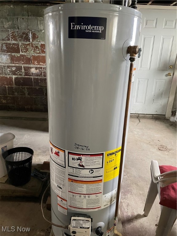 Cominottis Prop 1st Add - Residential