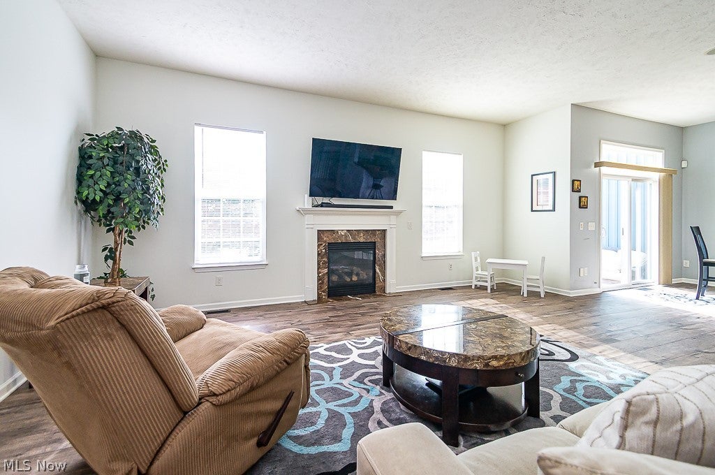 100 Stonewater Court