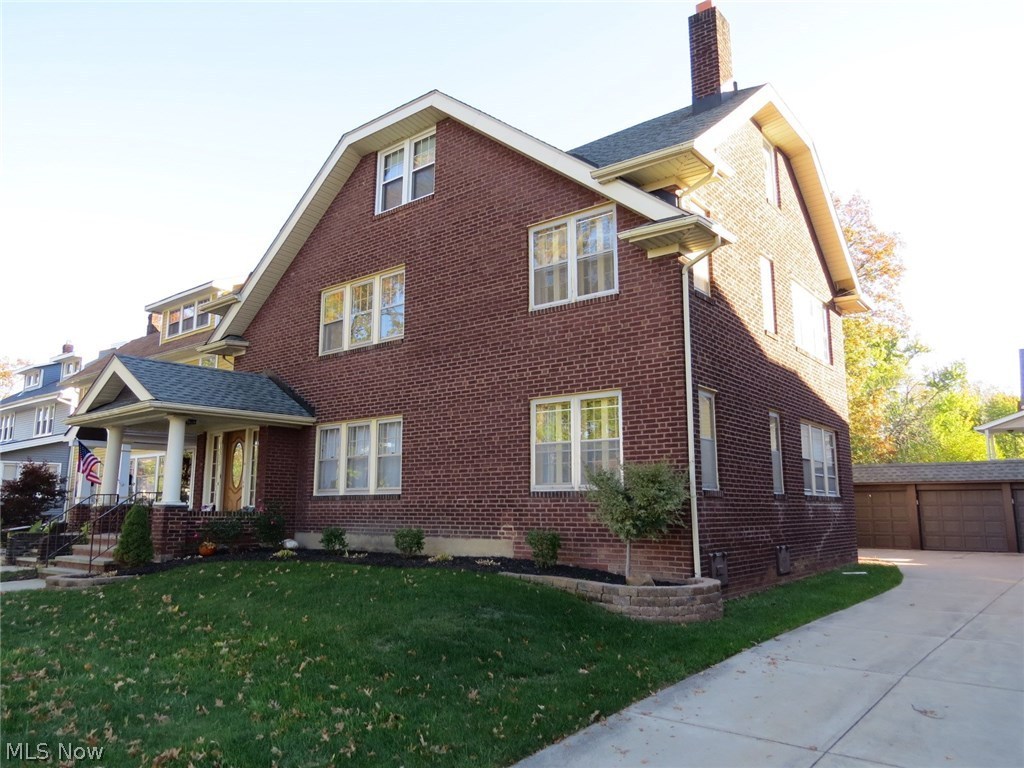 Theodore Kundtz - Residential Lease