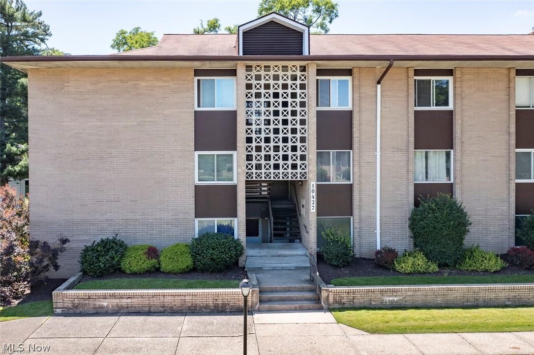 Photo 1 of 23 — 10427 North Church Road 124, Parma Heights, OH 44130