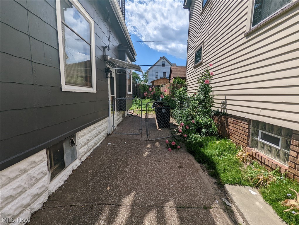 Regal Park Allotment/S H Kleinma - Residential Lease