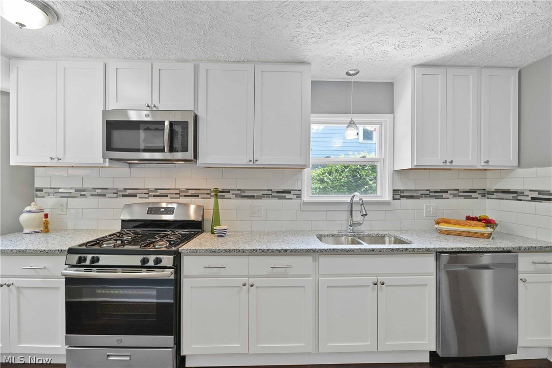 Wm T Arnos Belvoir Green - Residential