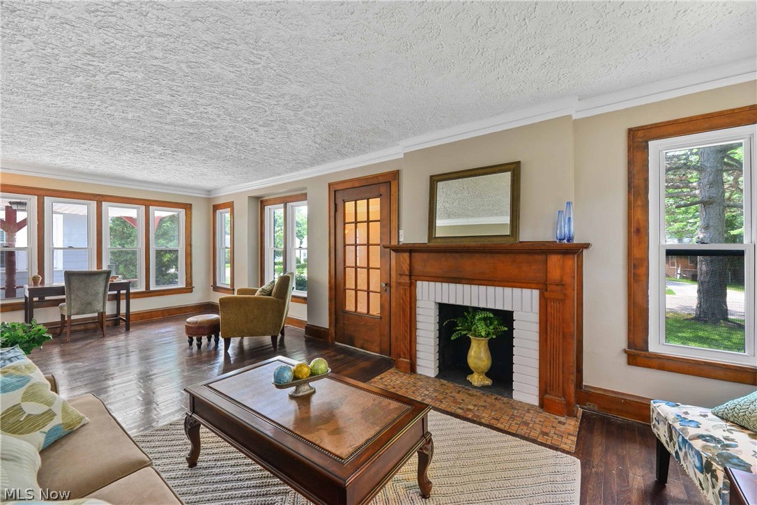 Wm T Arnos Belvoir Green - Residential