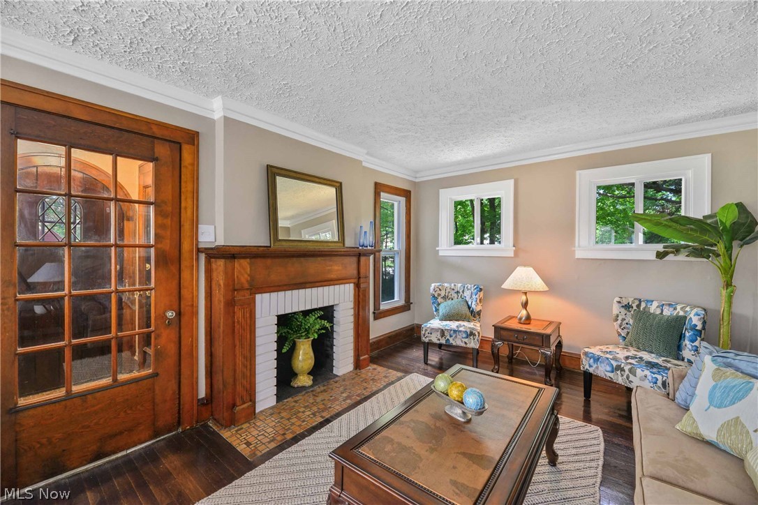 Wm T Arnos Belvoir Green - Residential