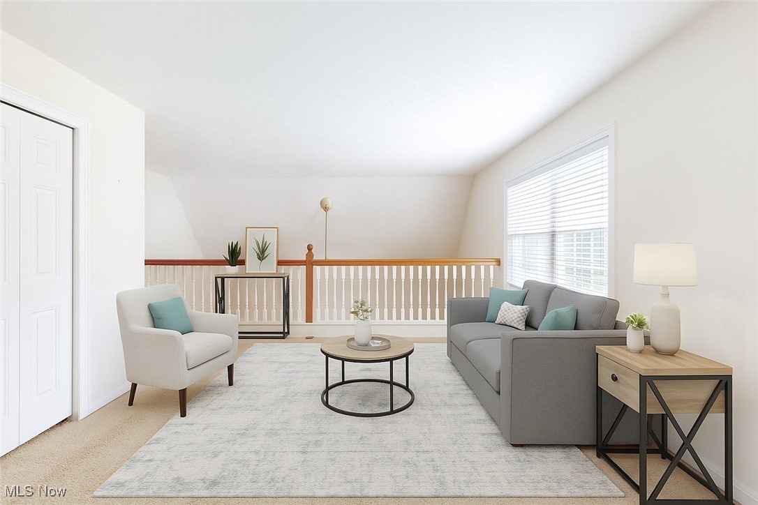 Willoughby, Ohio 44094, United States, 2 Bedrooms Bedrooms, ,3 BathroomsBathrooms,Residential,Contingent,150835