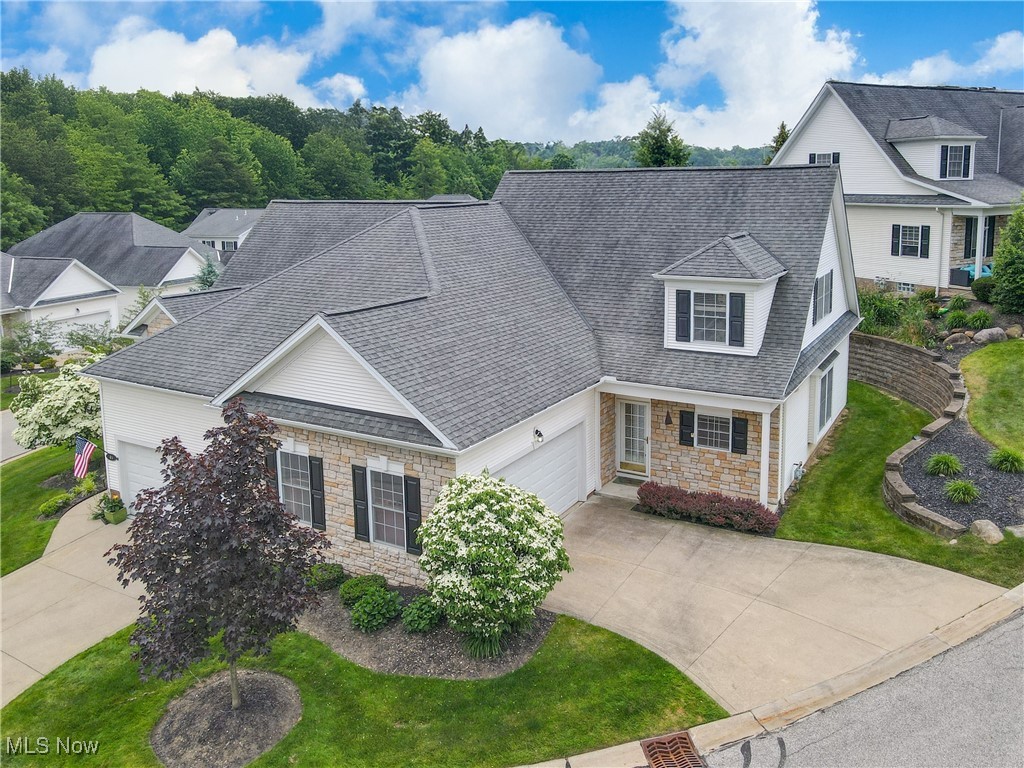 Willoughby, Ohio 44094, United States, 2 Bedrooms Bedrooms, ,3 BathroomsBathrooms,Residential,Contingent,150835