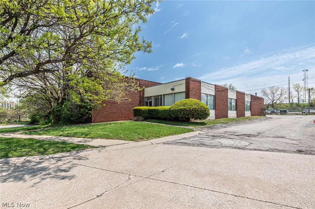 5600 S Marginal Road