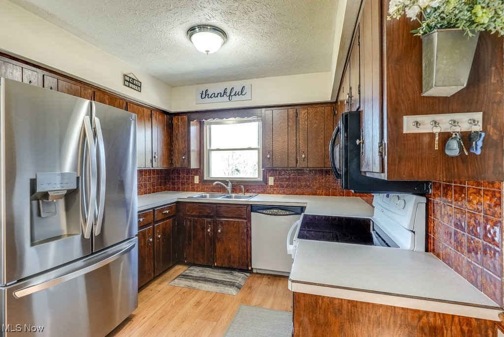 1157 Bass Circle, Canton, Ohio image 8