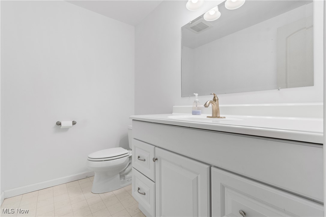2366 Mount Pleasant Street, Canton, Ohio image 23
