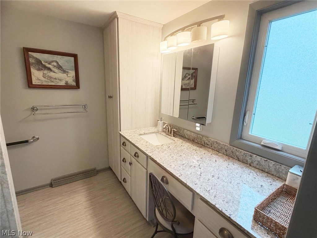 Village/Minerva - Residential