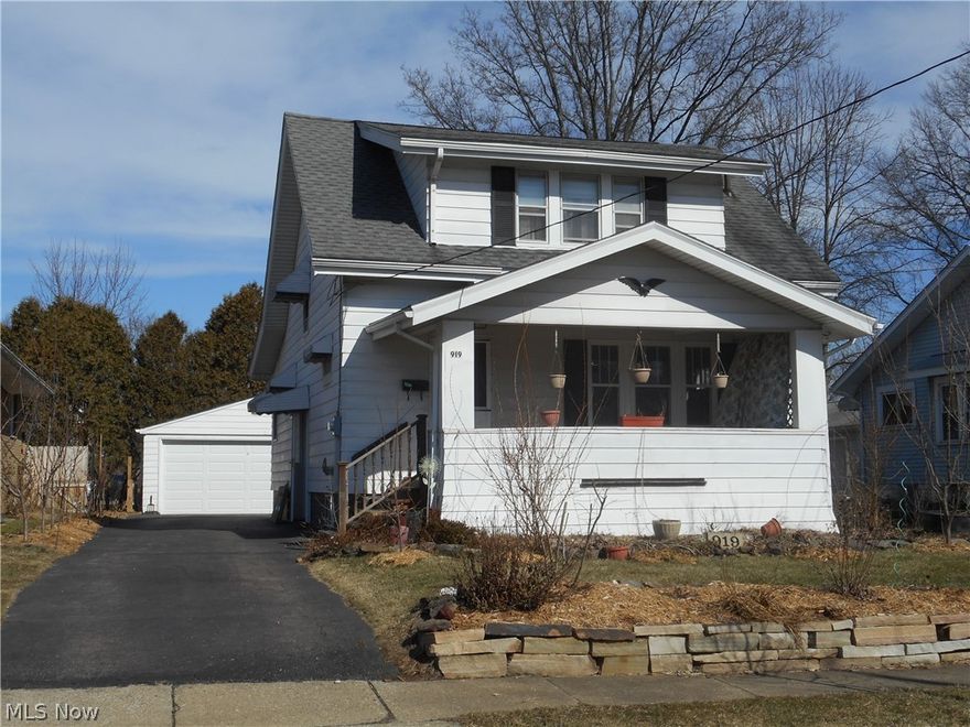 Very nice charming, 3 bedroom colonial offers 1st floor bedroom, hardwood floors throughout most of the home, huge eat in kitchen featuring plenty of cabinet and counter space (appliances convey), & fireplaced living room.  Enjoy the open porch this spring and summer!  Oversized 2 car garage with door opener.  Spacious bedrooms and nice closet space.  There are several  plants and trees on the property (raspberries, strawberries, plum trees, fig trees, black-eyed Susan...just to name a few.  A complete list can be provided for the buyer). Updates include:  A/C replaced in 2014; Hot Water Tank replaced in 2013.  Home Warranty for added peace of mind.