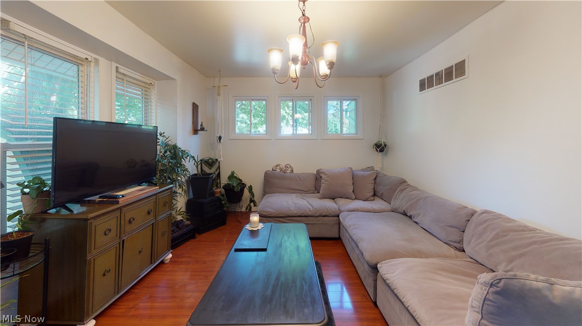 Cuyahoga Falls - Residential