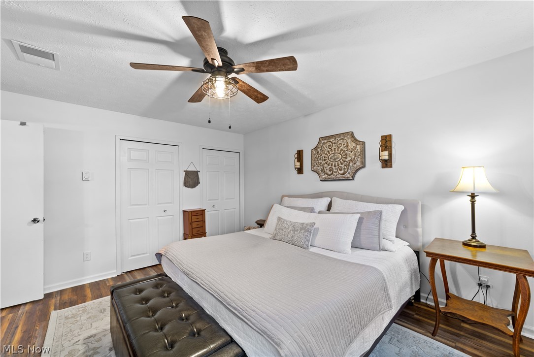 Deepwood Condo - Residential