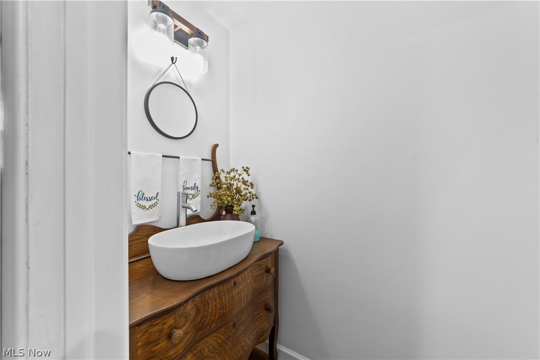 Deepwood Condo - Residential