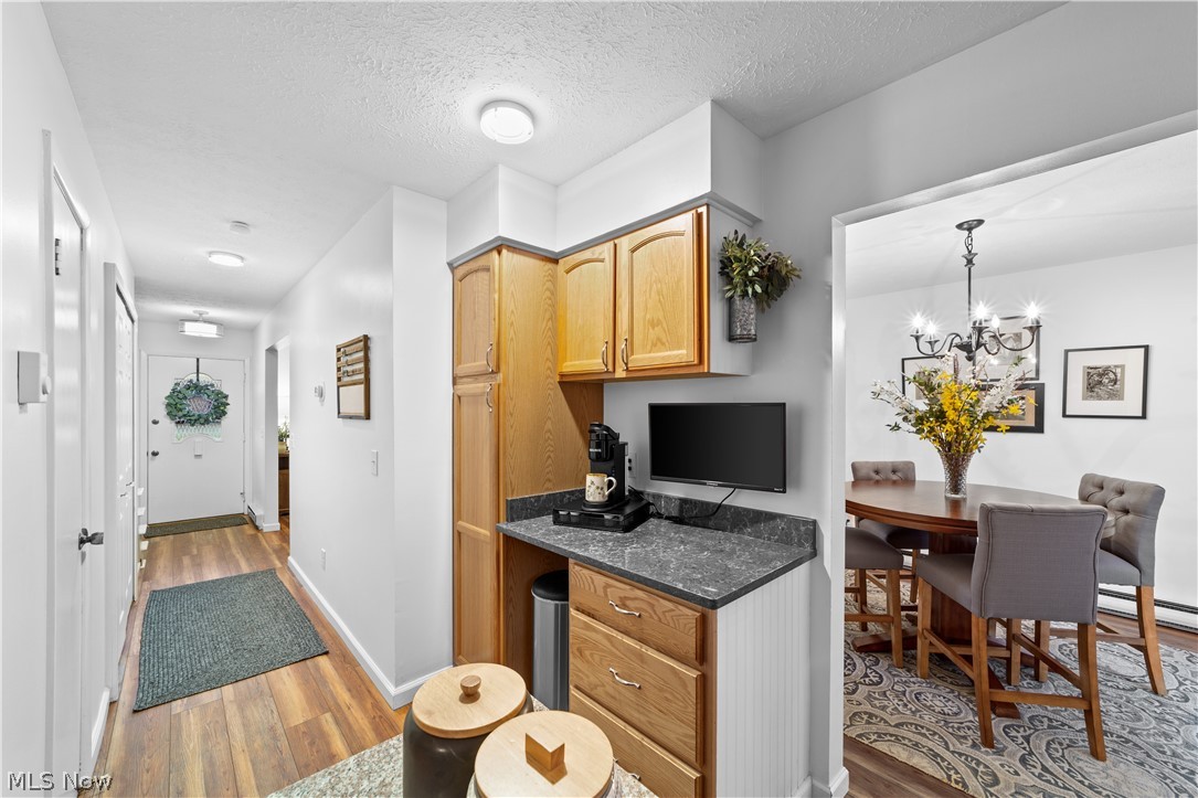 Deepwood Condo - Residential